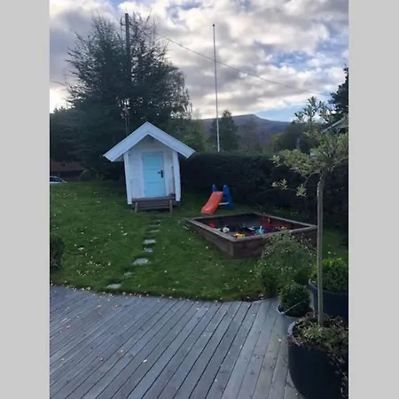 Koselig Garasjeloft! شقة Langevag