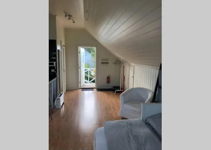 Lägenhet Koselig Garasjeloft! Langevag